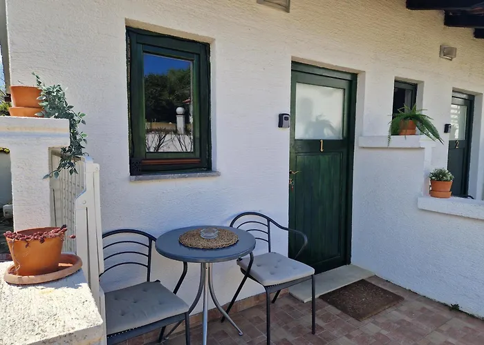 Lav Гостевой дом